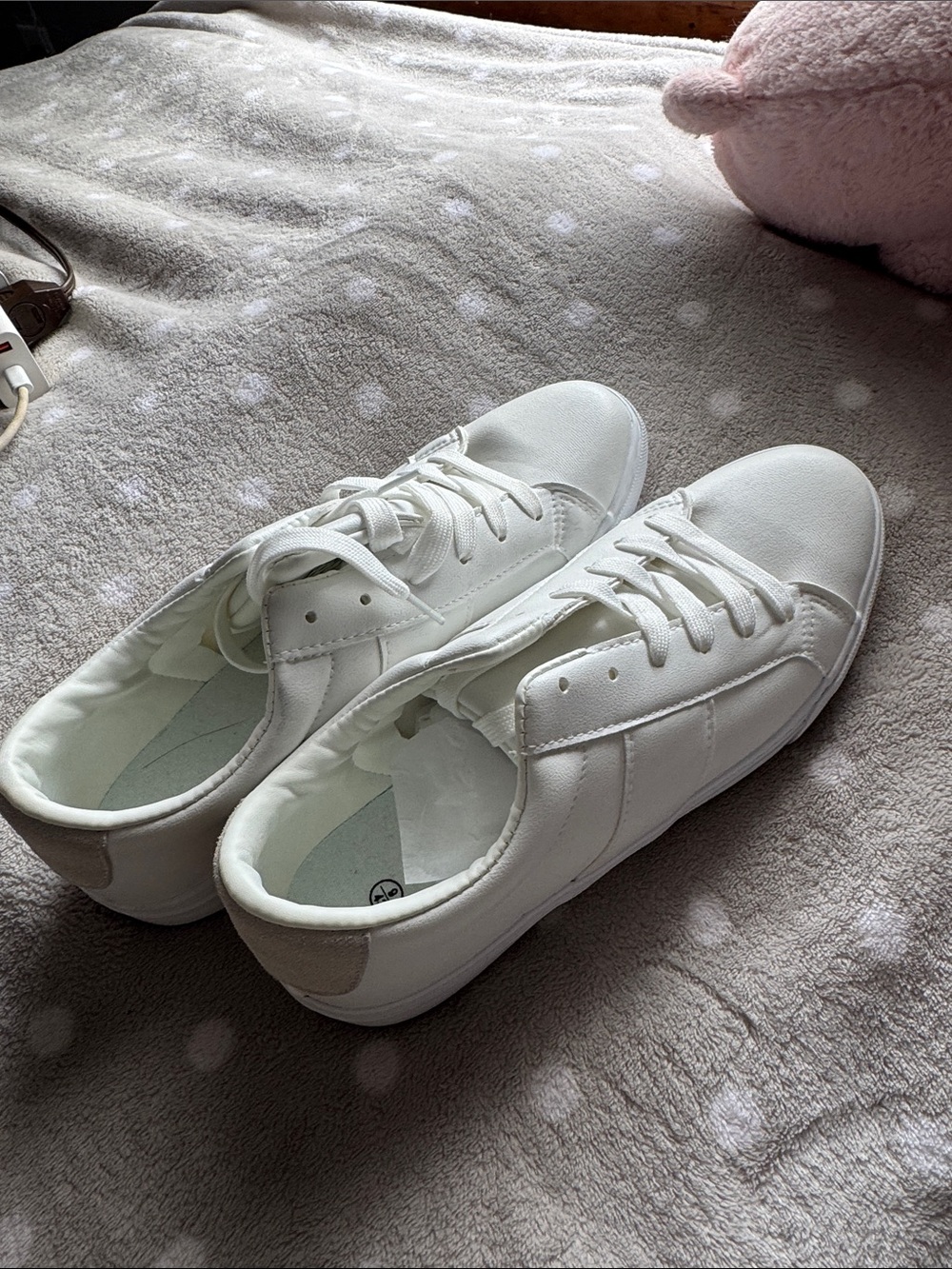 Veja White Low-Top Lace-Up Sneakers